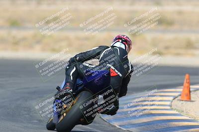 media/Apr-10-2022-SoCal Trackdays (Sun) [[f104b12566]]/Turn 11 Backside (945am)/